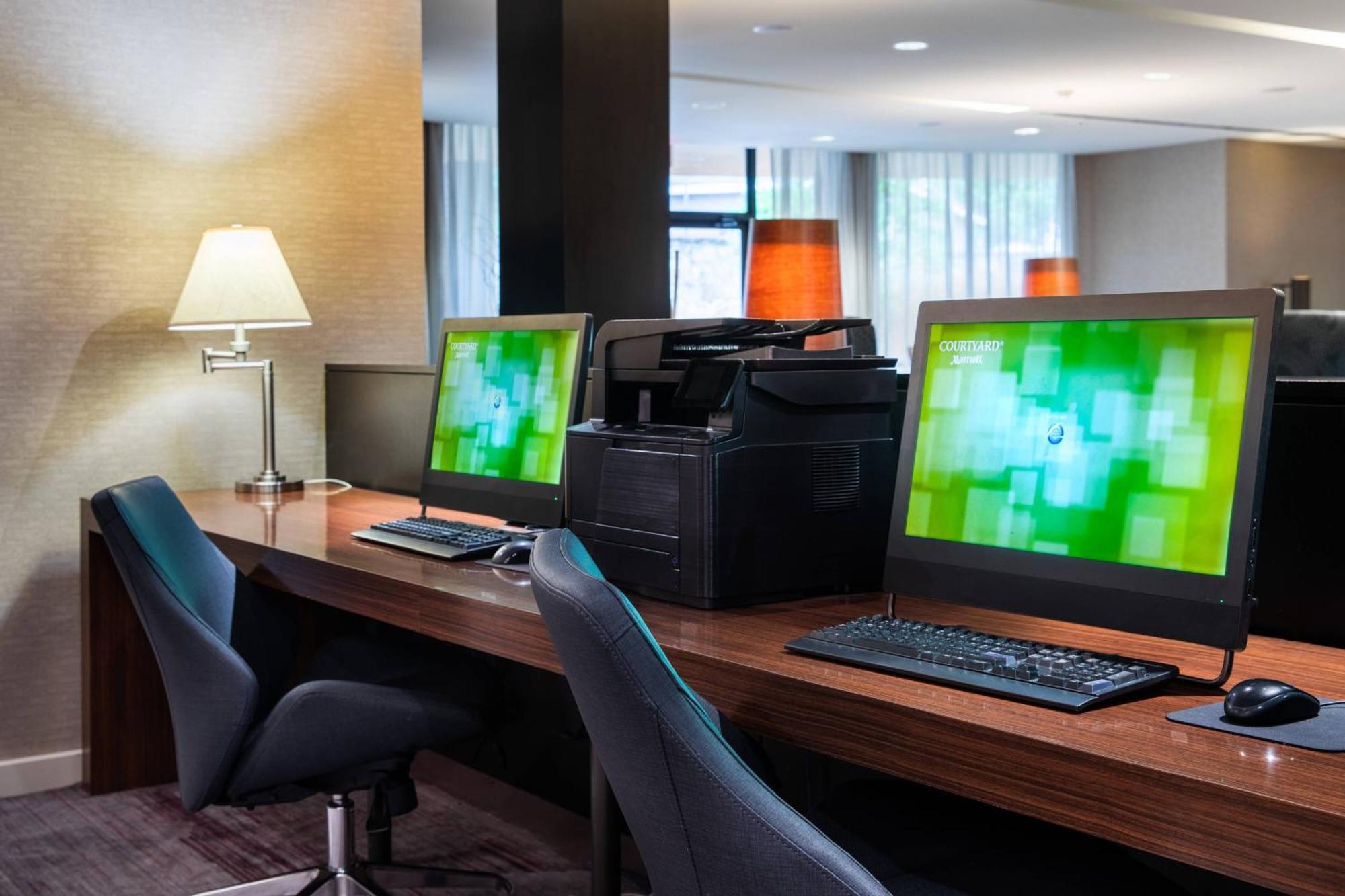 Courtyard By Marriott Denton Hotel Exterior photo